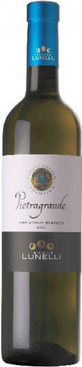 Azienda Agricola Lunelli Pietragrande Trentino Bianco DOC Jg. 2022 Cuvee aus 85 Proz. Chardonnay, 15 Proz. Sauvignon Blanc