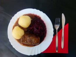 Hausgemachte Rouladen im Glas mit Soße, 2 Stück