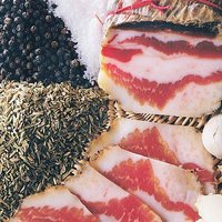 Schweinebauch mit Wildfenchel
