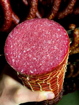 Wagyu Salami Pur von glücklichen Rindern aus Mittelbach
